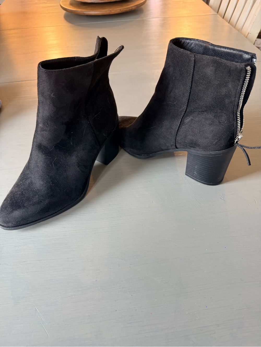 Size 8 Joe Fresh Black Suede Women's Ankle Boots with Back Zip Size 8